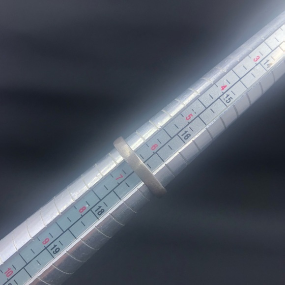 Sugarboo & CO 925 Sterling Silver Stackable “Expect Miracles” Ring - Picture 4 of 12